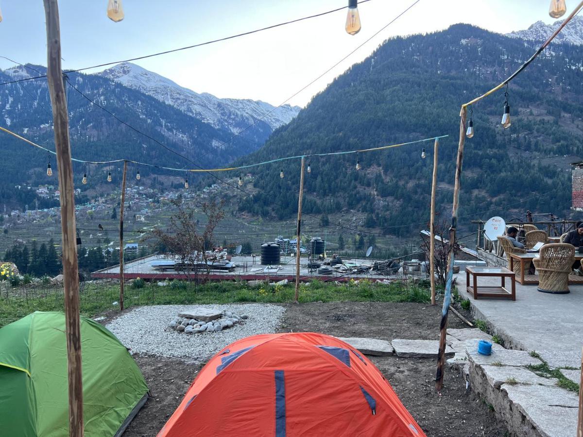 Hostel The Vagabond Manali Exterior foto